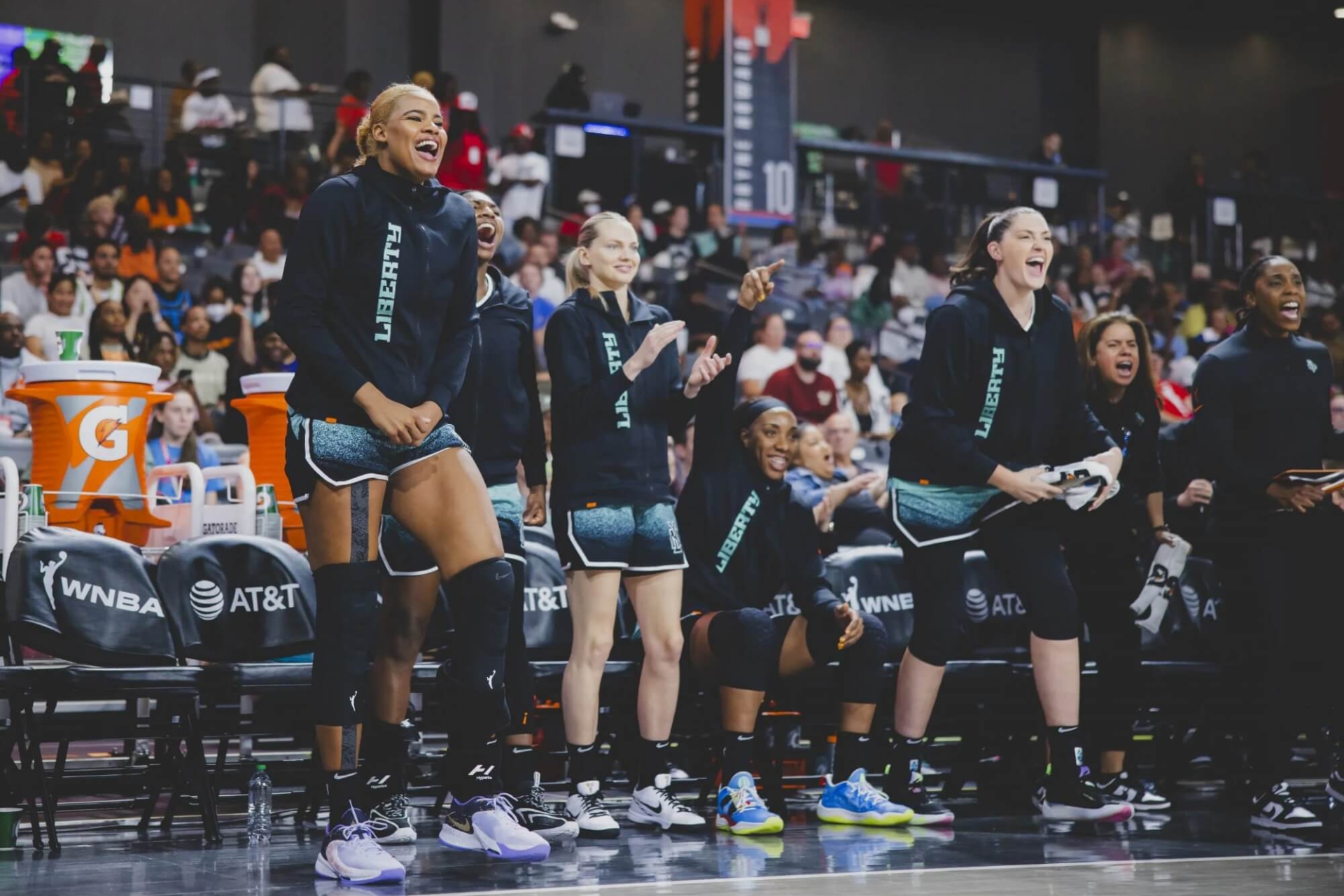 Defender juntos el compromiso c&iacute;vico y la justicia reproductiva.