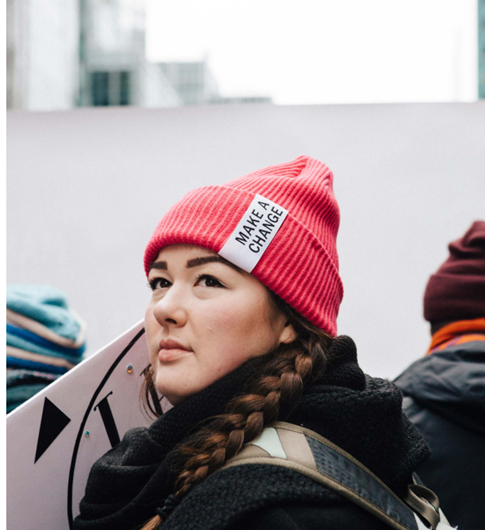 女性将影响 2025 年纽约市大选--但投票只是开始