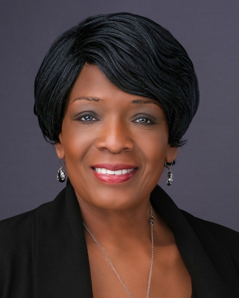 Dr. Lisa Scott-McKenzie
